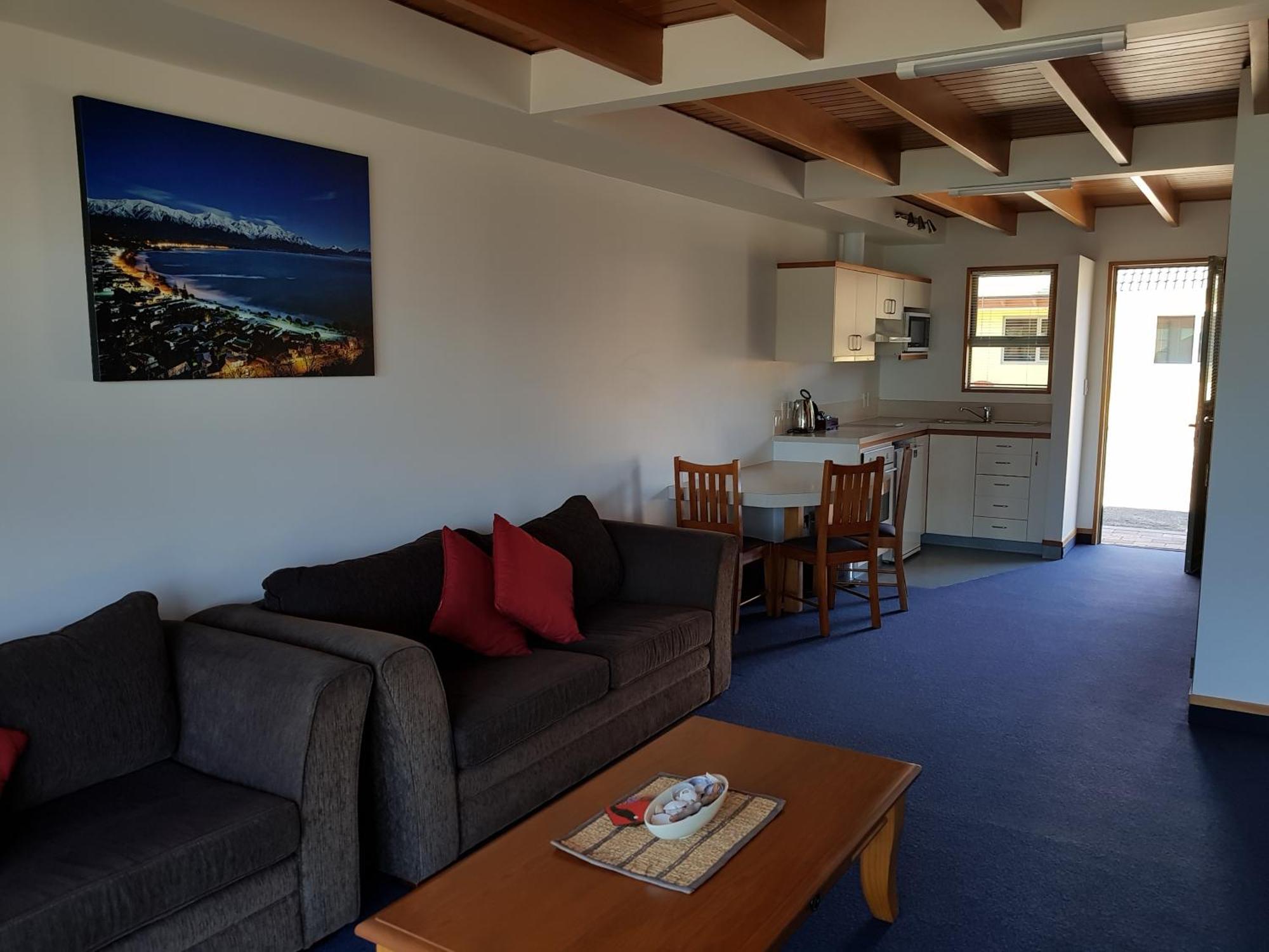 The Anchor Inn Beachfront Motel Kaikoura Esterno foto