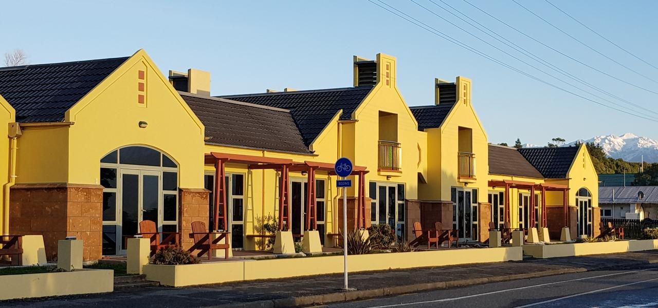 The Anchor Inn Beachfront Motel Kaikoura Esterno foto